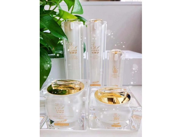 護(hù)膚品生產(chǎn)廠家 化妝品套盒oem貼牌